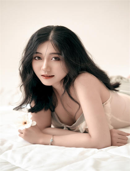 英语老师的那儿又大又好吃_湿濡的女人_东方夏威夷1982美国电影在线看